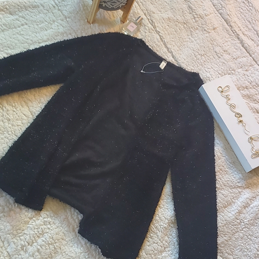 Brand Mai soli, Color black, Size M.